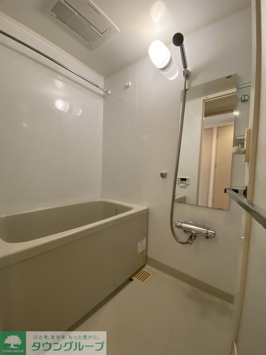 カスタリア栄の物件内観写真