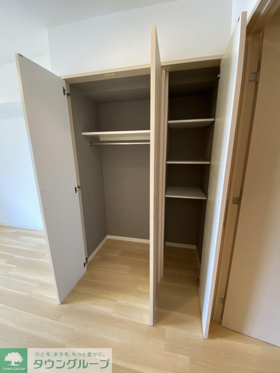 カスタリア栄の物件内観写真