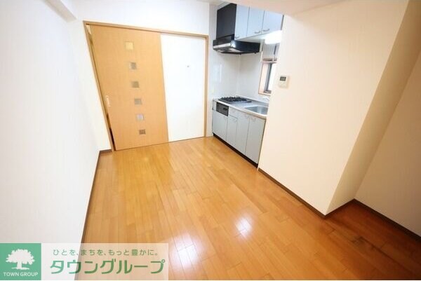 プロビデンス東片端の物件内観写真