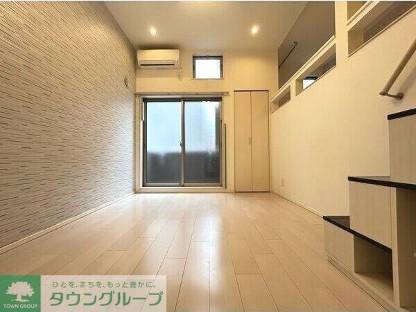 ロイヤルクレスト八熊の物件内観写真