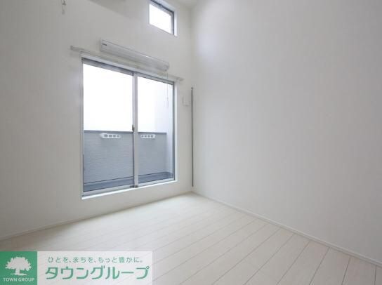 ワルキューレの物件内観写真