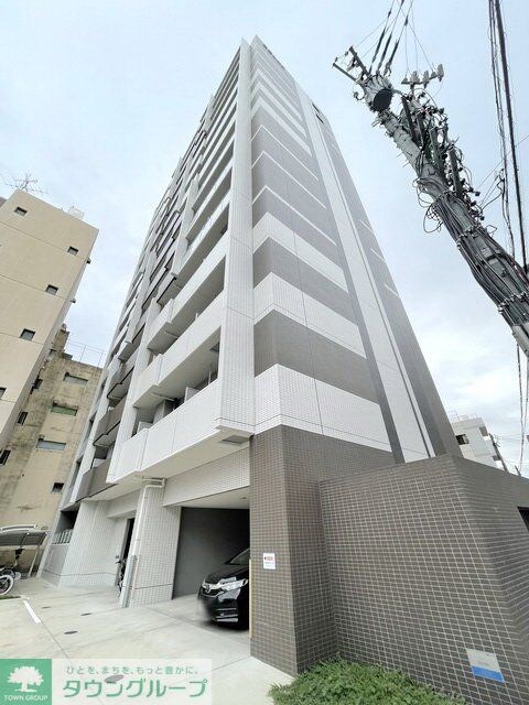 エスカルコートの物件外観写真