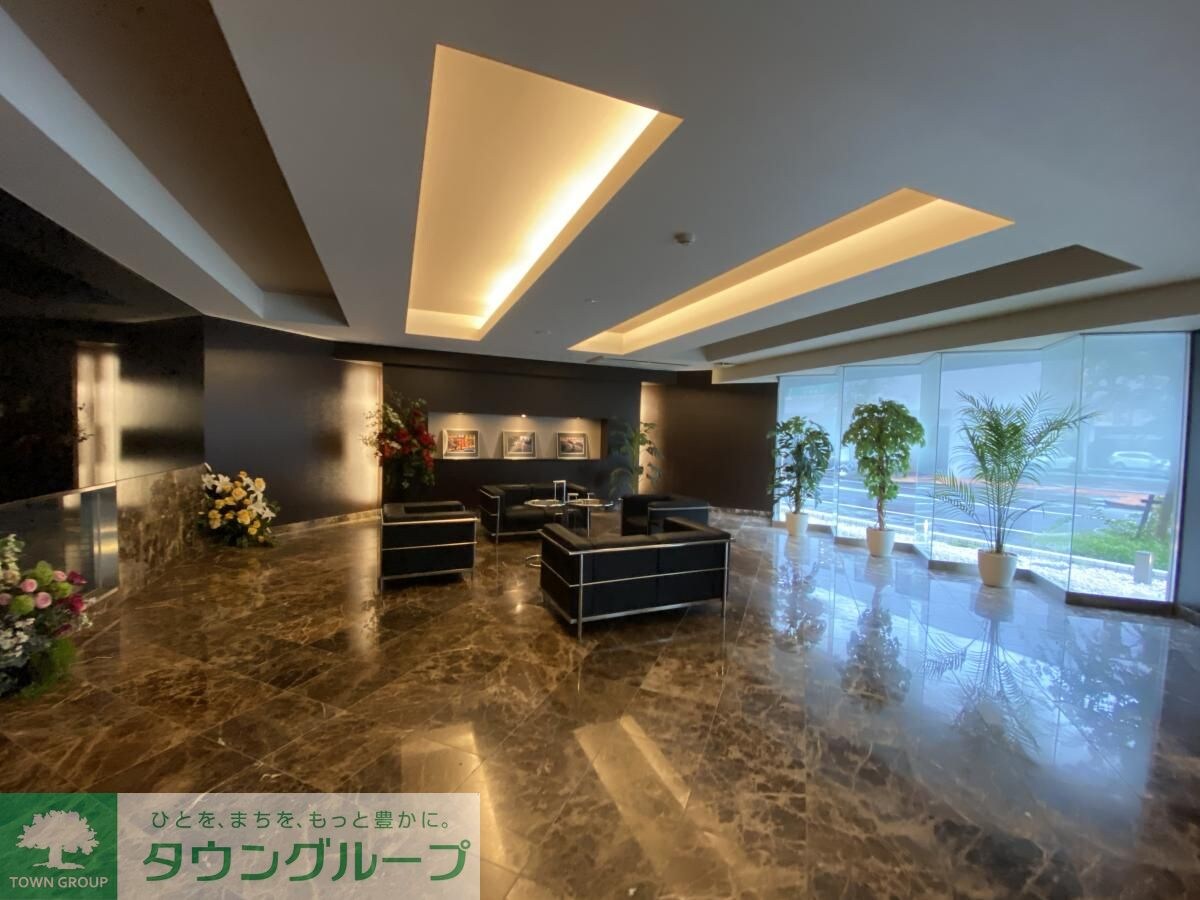 アーデン泉プレミアの物件内観写真