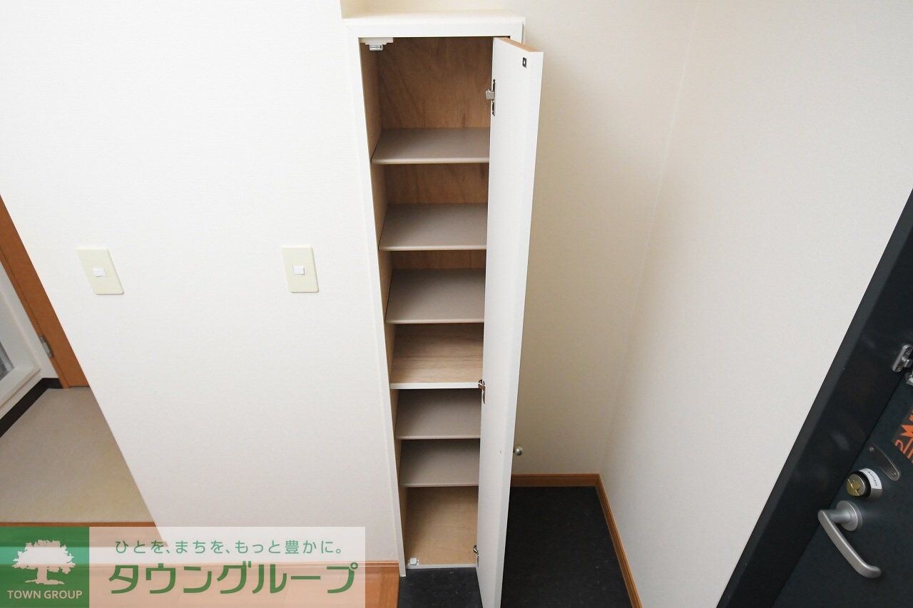 レオパレスFlat新栄の物件内観写真