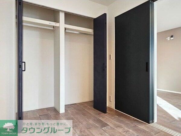 Sugarloaf Park花の木IIの物件内観写真