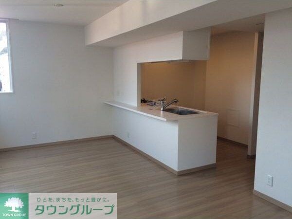 プレサンスロジェ浄心の物件内観写真