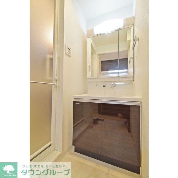 セレニティー名駅の物件内観写真