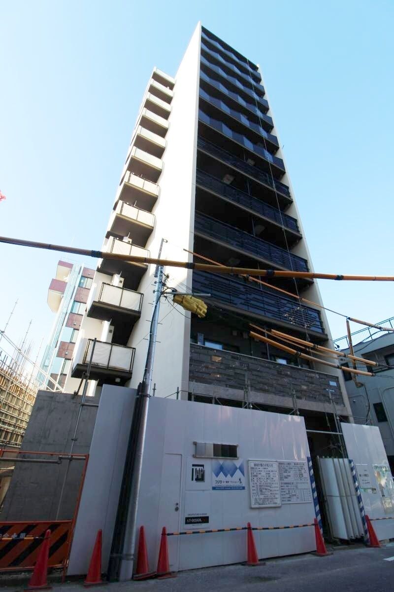 リーラ中野の物件外観写真