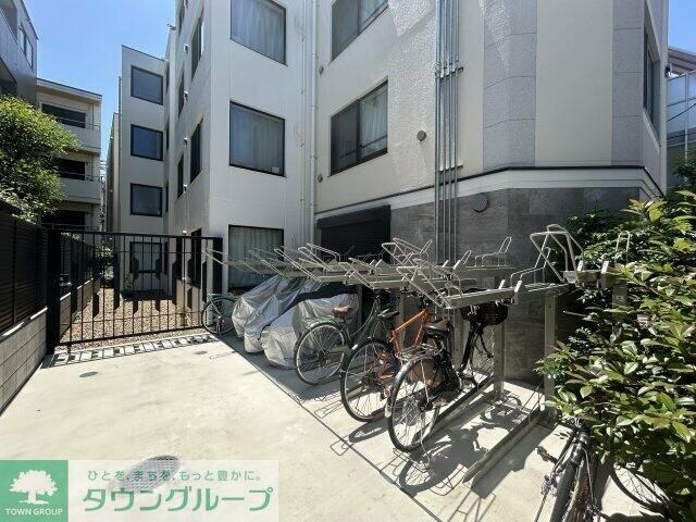 エルファーロ中野新井薬師の物件内観写真