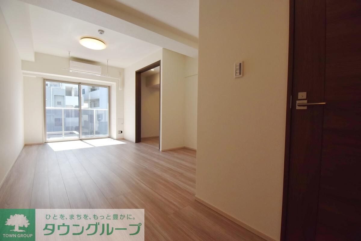 ミリアレジデンス新宿御苑の物件内観写真