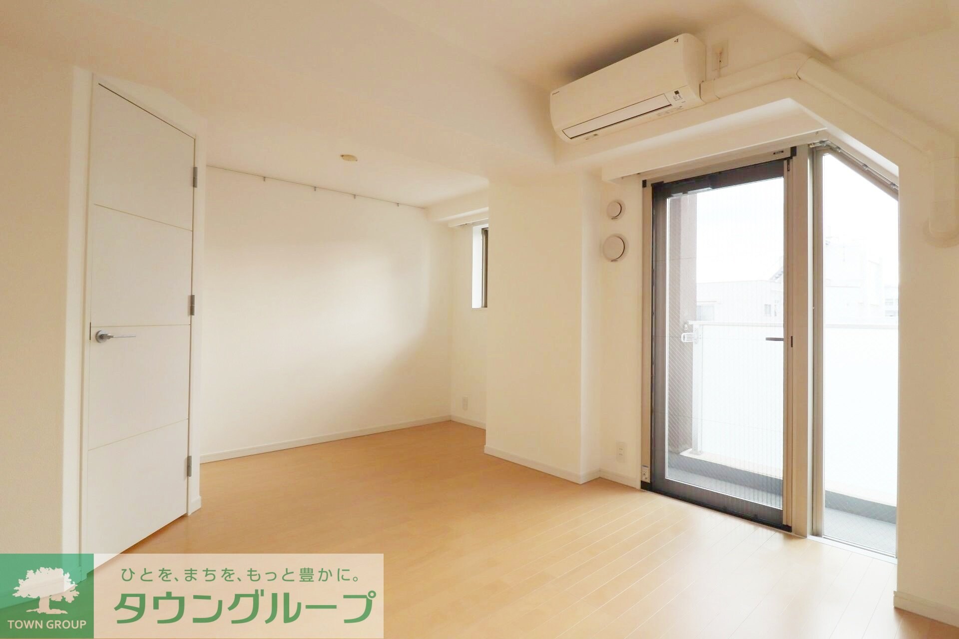 SYMPHONY FLATの物件内観写真