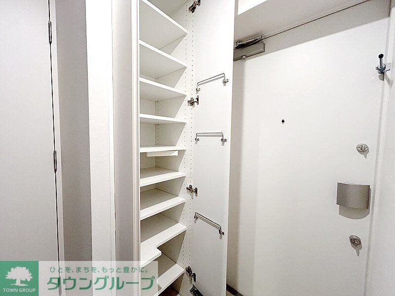 アジールコート三宿テラスの物件内観写真