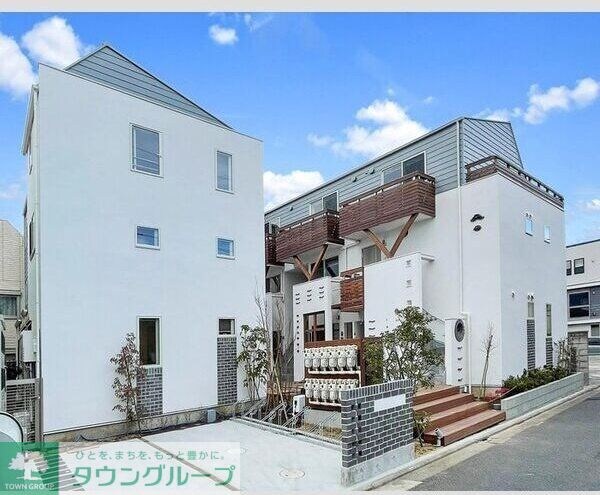 SILVERADO方南の物件外観写真