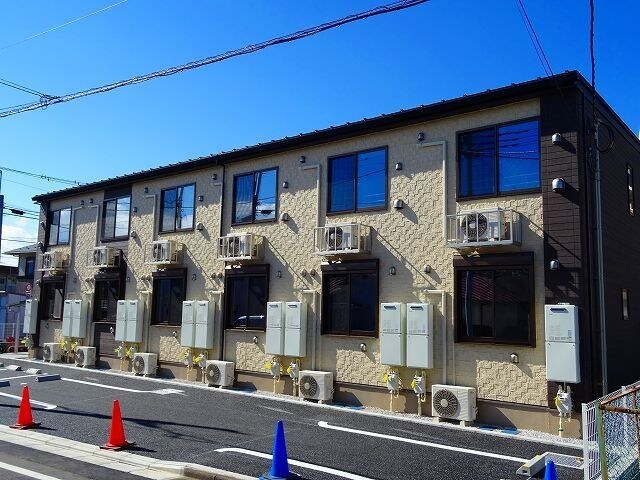 フォンターナ・ルチアの物件外観写真