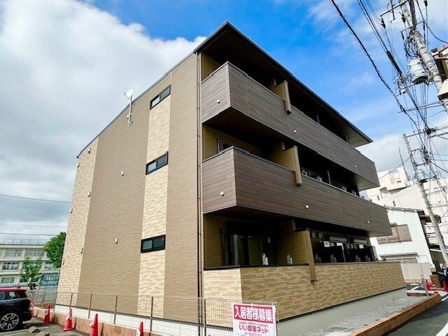 メゾンドヌール山崎IIの物件外観写真