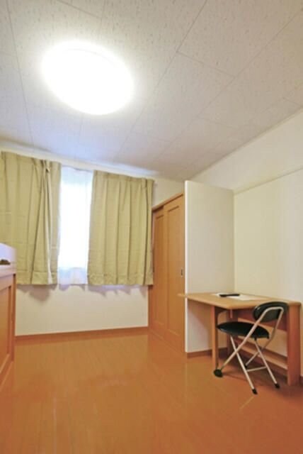 カーサロイヤル福生の物件内観写真