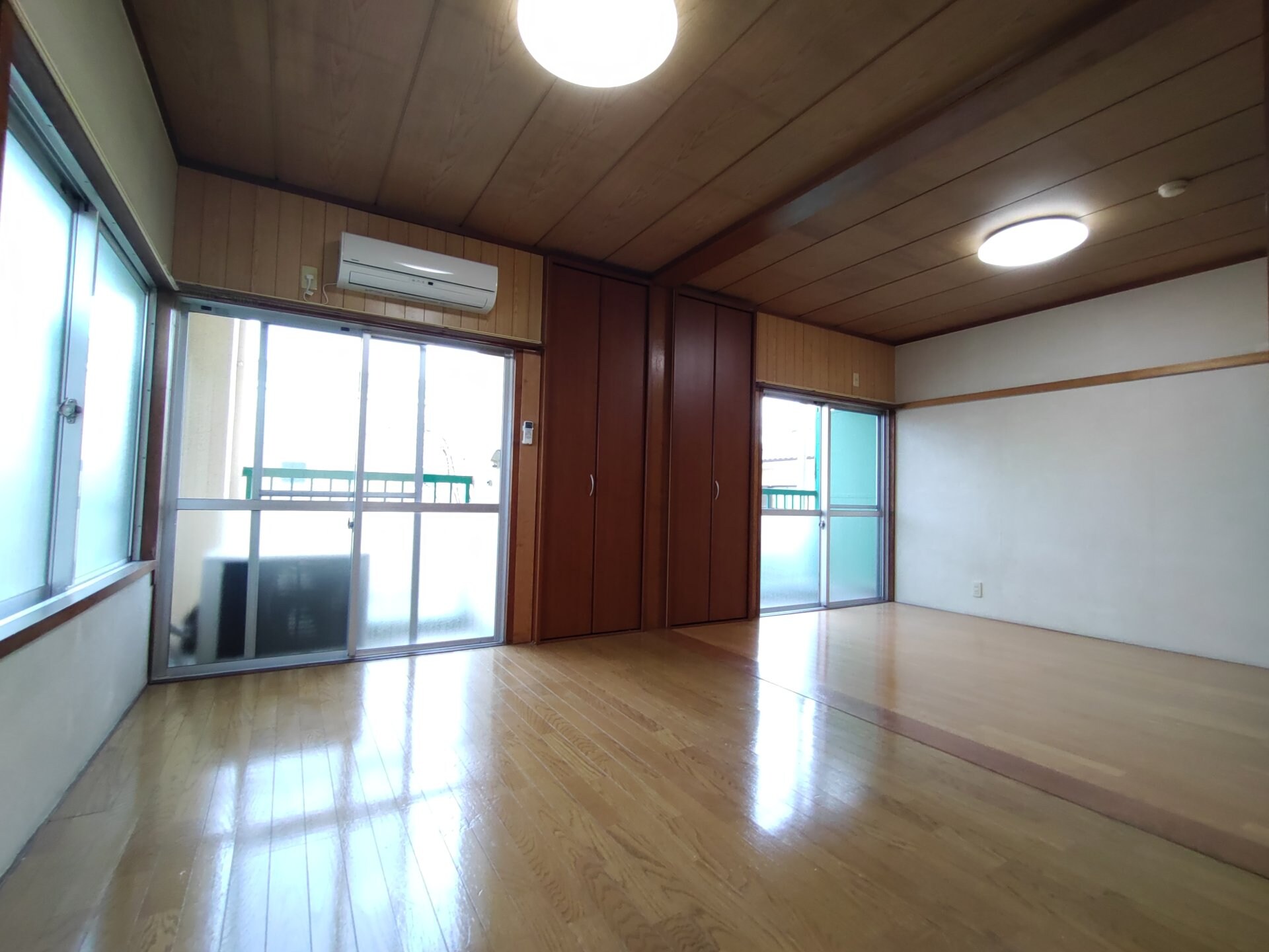 パレットビルの物件内観写真