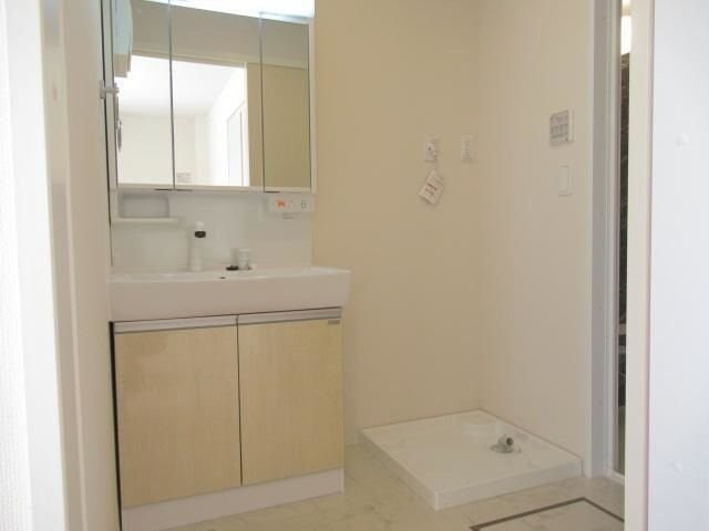 Ange eau(アンジュ オー)の物件内観写真