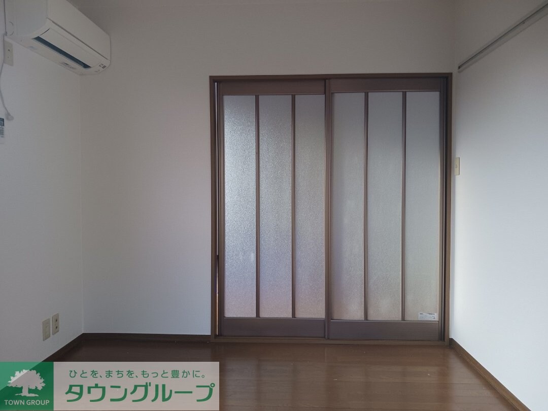 クレスト・コートの物件内観写真