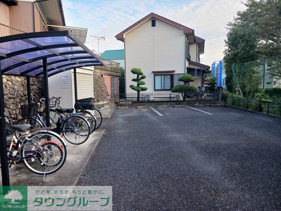 クレスト・コートの物件内観写真