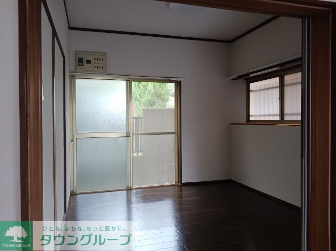 福生市南田園3-6-8戸建の物件内観写真