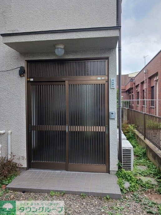 福生市南田園3-6-8戸建の物件内観写真