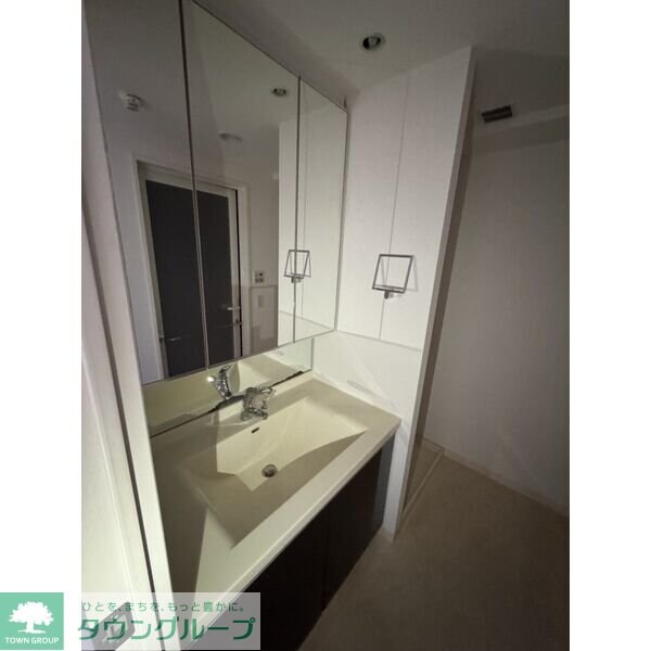 アンビシャス河辺の物件内観写真