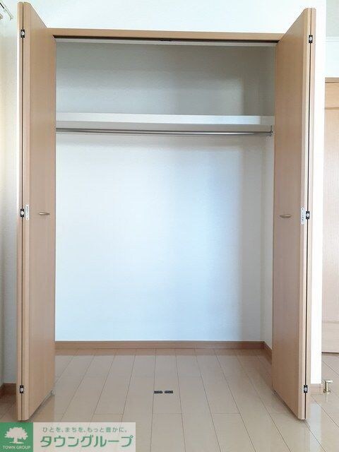 シンフォニーNAKANOIIの物件内観写真