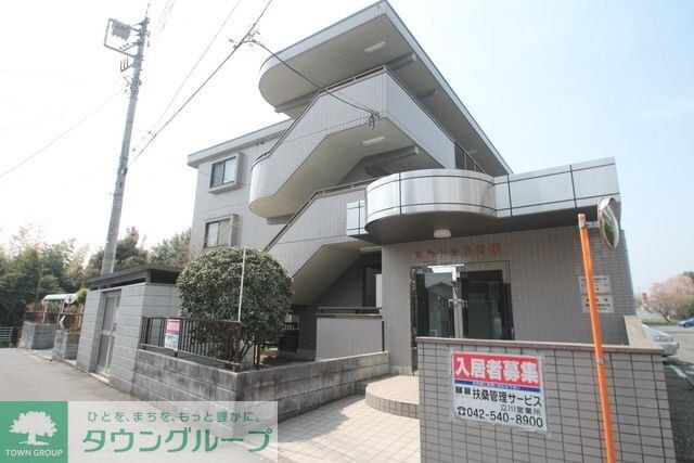 ヒルトップD棟の物件外観写真