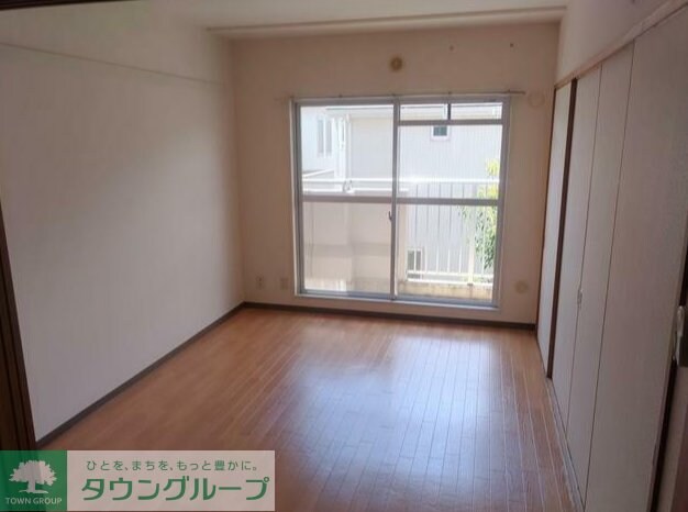 ラークバーレィの物件内観写真