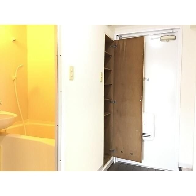 シャトール田口金沢八景の物件内観写真