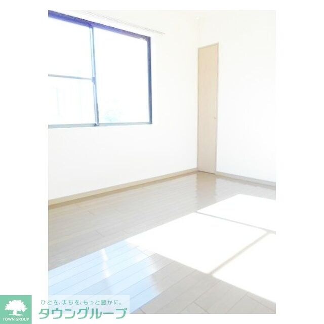 公郷エスポアの物件内観写真