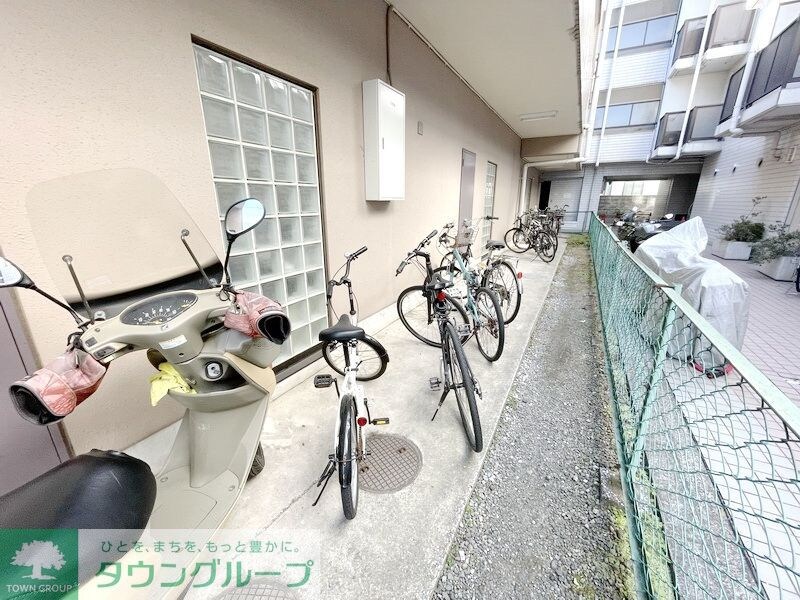 日宝コート金沢文庫の物件内観写真