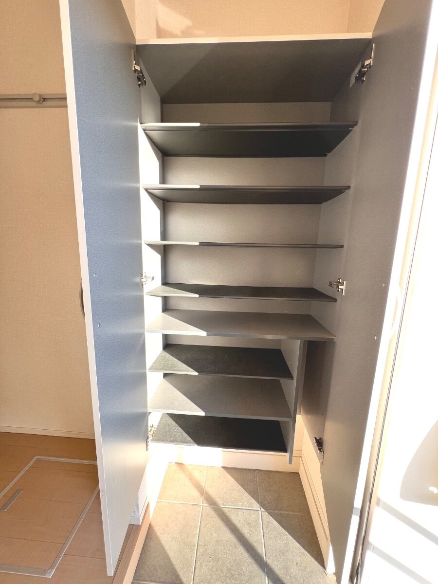 ヒルズ Bの物件内観写真