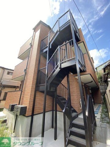 Searex横須賀中央の物件外観写真