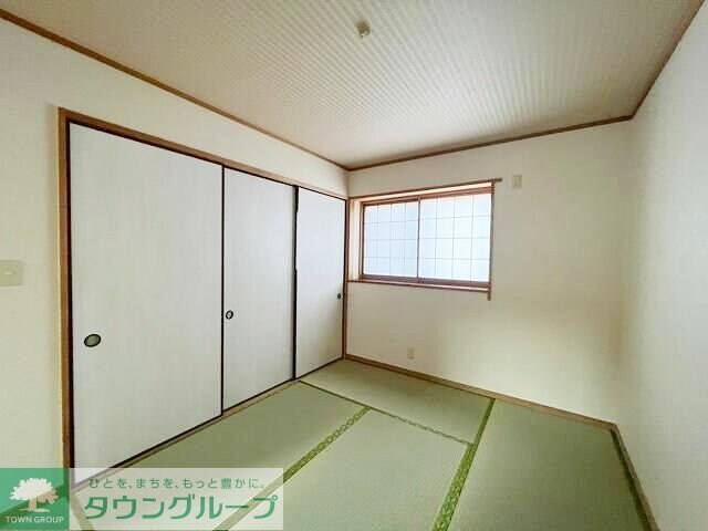 望月貸家の物件内観写真