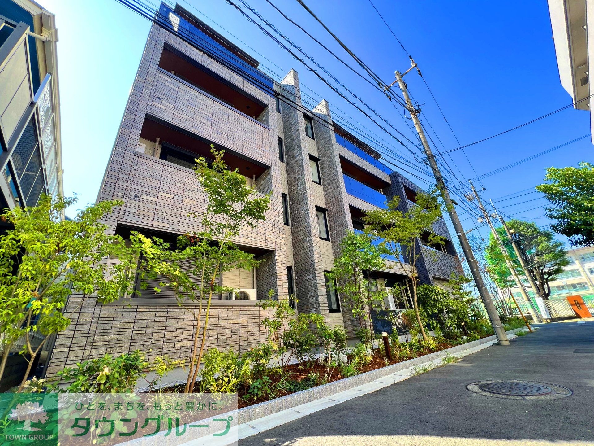 ロングウッドテラスの物件外観写真