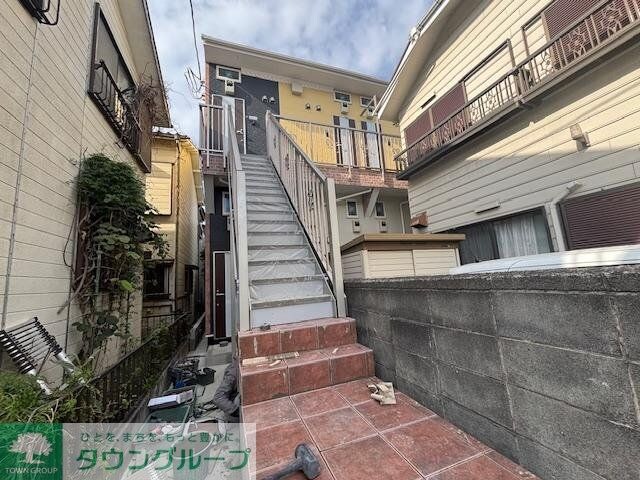 ユナイト桜本ヴィクトリーアルバートの物件外観写真