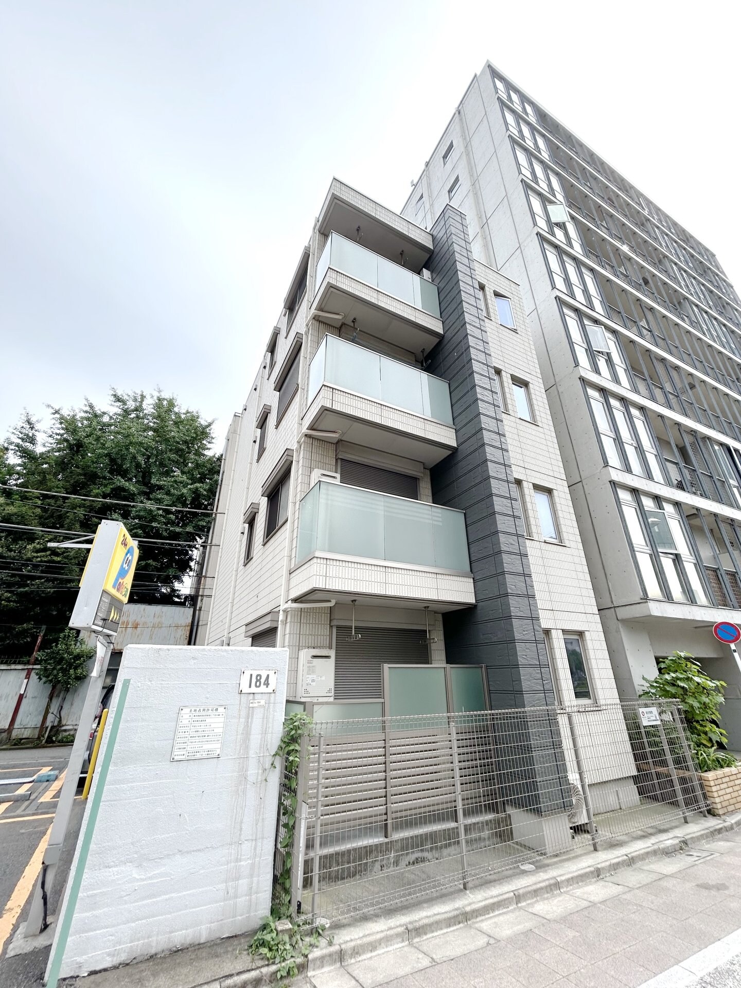 Clarityの物件外観写真