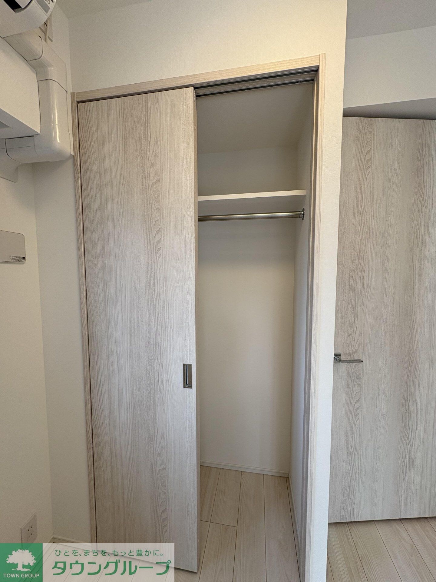 コンフォリア東葛西の物件内観写真