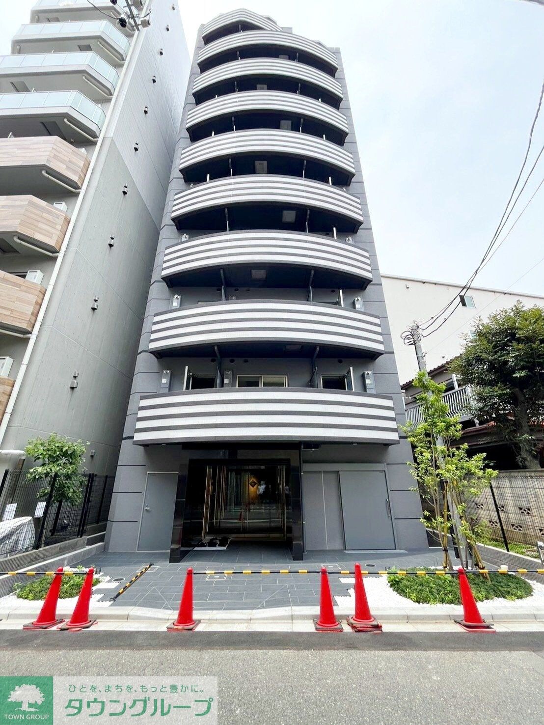 アジールコート門前仲町の物件外観写真