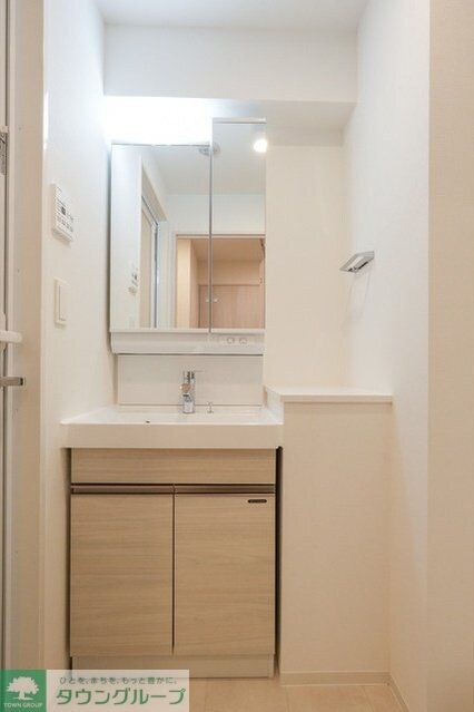 コンフォリア・リヴ豊洲キャナルの物件内観写真