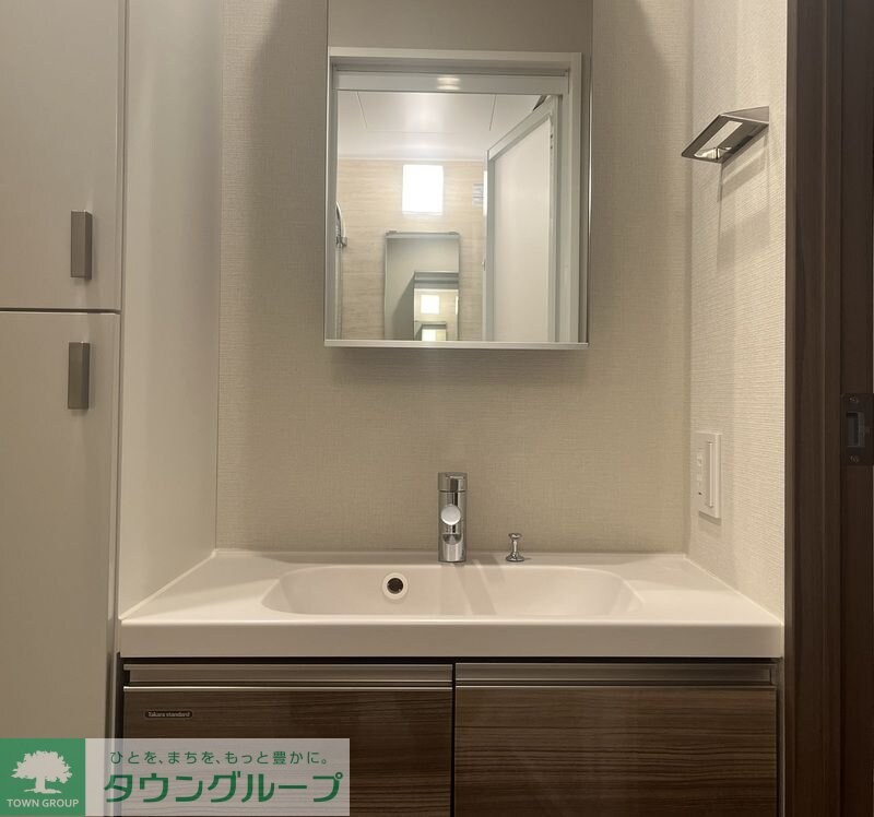 ONE ROOF RESIDENCE KIBA WESTの物件内観写真