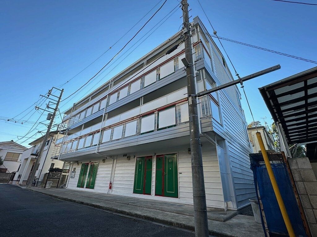 レオパレス上平間ACTの物件外観写真