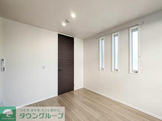 ロングウッドテラスの物件内観写真