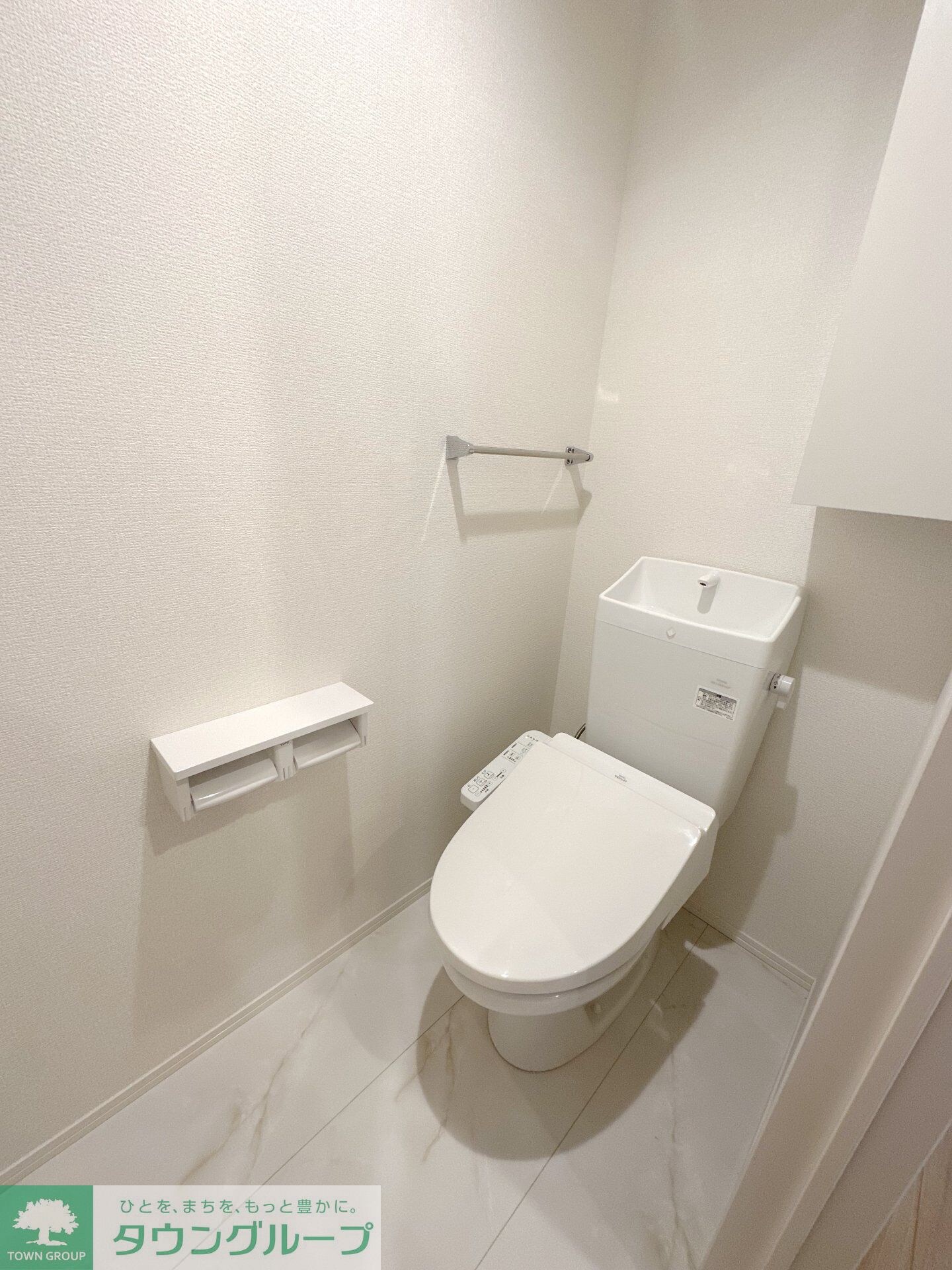 アベニール大倉山の物件内観写真