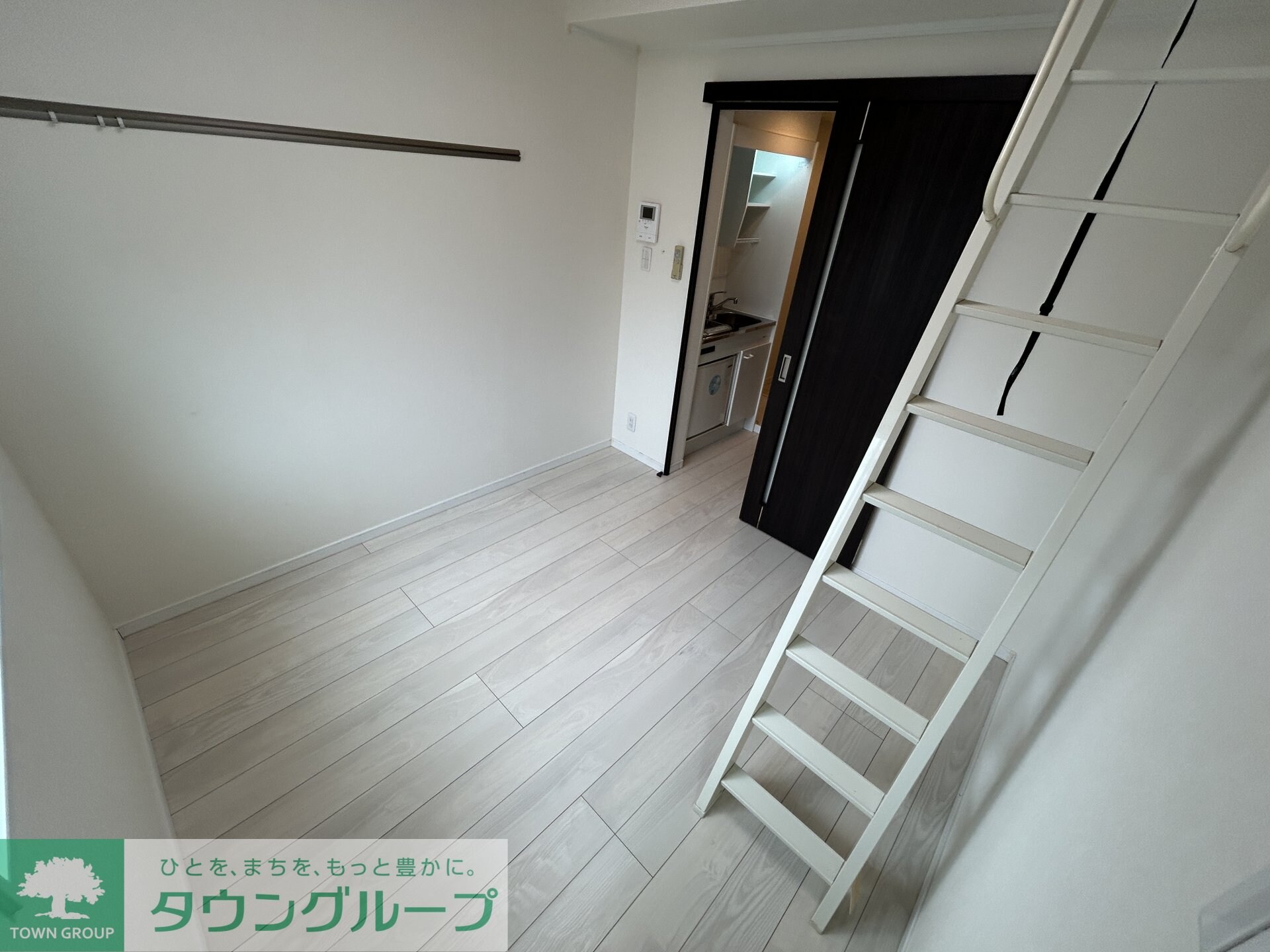 リュミエ妙蓮寺の物件内観写真