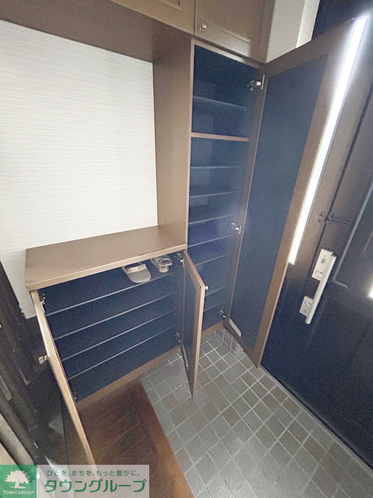 師岡町貸家の物件内観写真