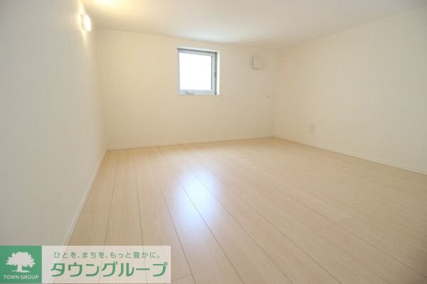 カーサヴァリエッタ岸谷の物件内観写真