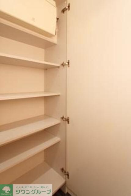 アルテーヌ新横浜の物件内観写真